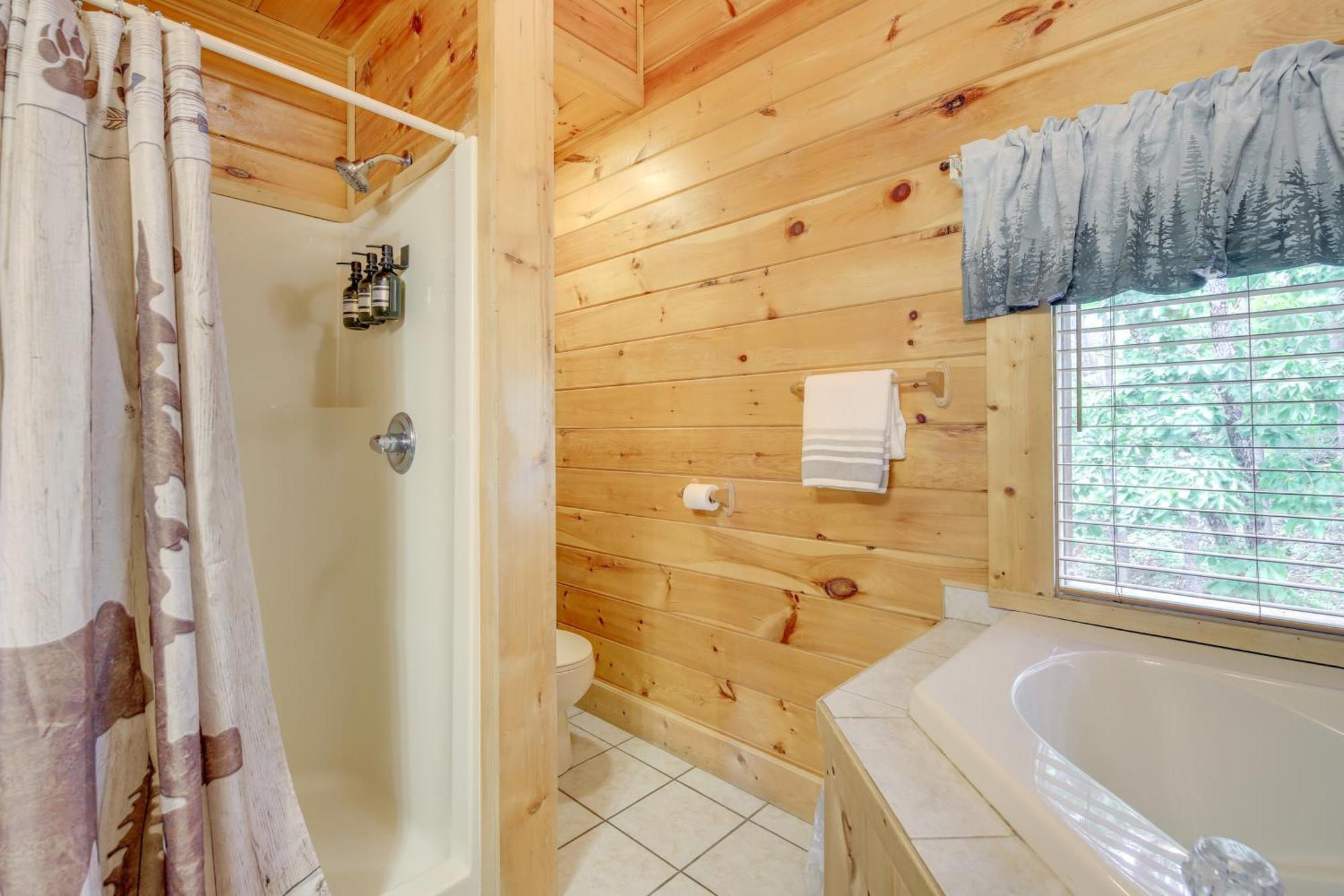 Sevierville Cabin With Deck Minutes To Pigeon Forge Exterior foto