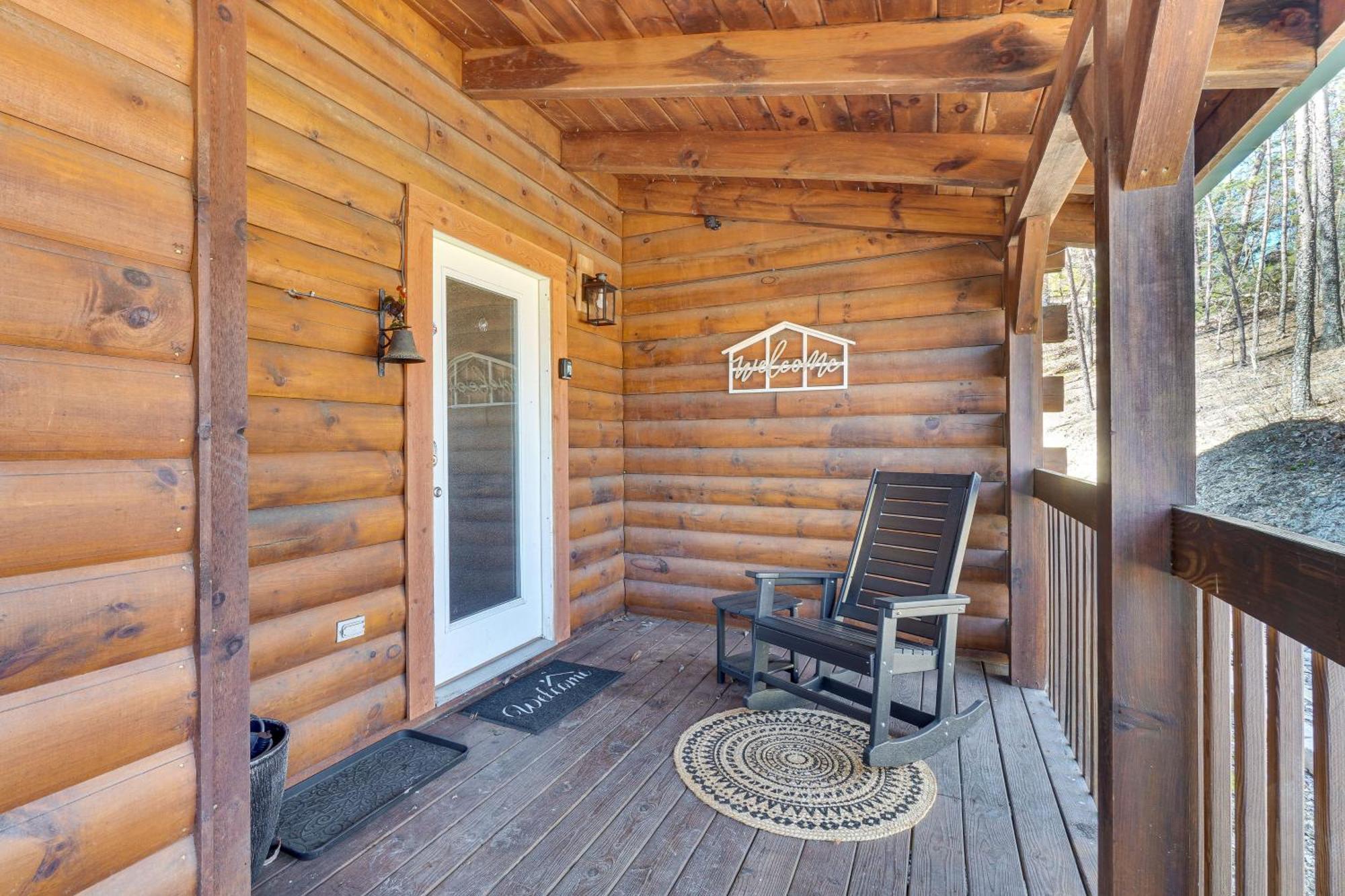 Sevierville Cabin With Deck Minutes To Pigeon Forge Exterior foto